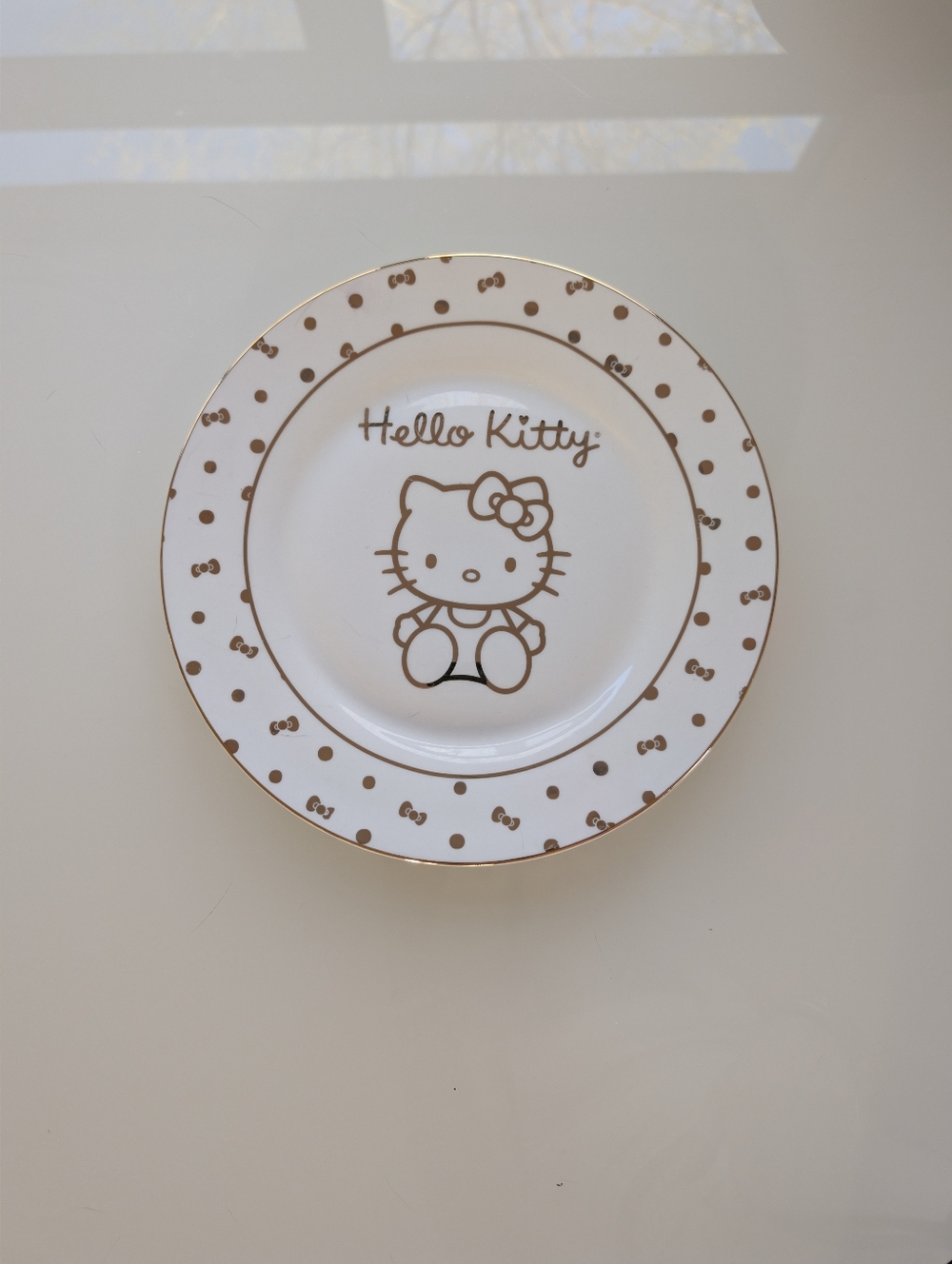 Hello Kitty White and Gold Accent Dinnerware Plate